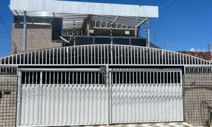 Casa com 3 dormitórios à venda, 220 m² por R$ 650.000,00 - Jaguaribe - João Pessoa/PB