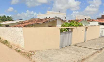 Casa com 3 dormitórios à venda por R$ 450.000,00 - Ernesto Geisel - João Pessoa/PB