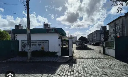 Apartamento com 2 dormitórios à venda por R$ 98.000,00 - Geisel - João Pessoa/PB