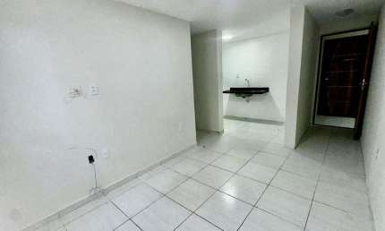 Apartamento com 2 dormitórios à venda por R$ 120.000,00 - Muçumagro - João Pessoa/PB