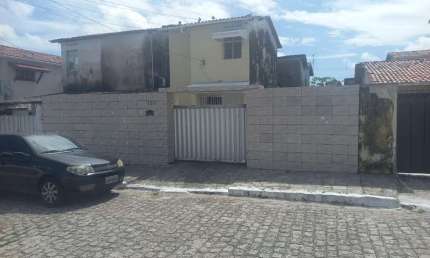 Casa com 3 dormitórios à venda por R$ 380.000 - Mangabeira - João Pessoa/PB
