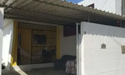 Casa com 2 dormitórios à venda por R$ 180.000,00 - João Paulo II - João Pessoa/PB