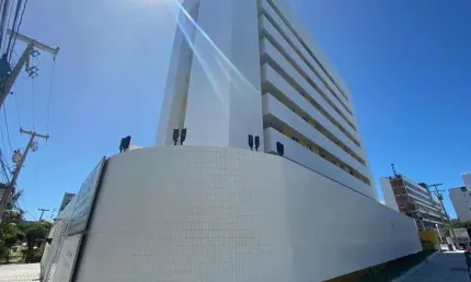 Apartamento com 3 dormitórios à venda, 90 m² por R$ 720.000,00 - Jardim Oceania - João Pessoa/PB