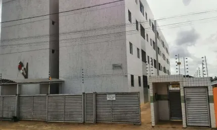 Apartamento com 2 dormitórios à venda por R$ 110.000,00 - Planalto da Boa Esperança - João Pessoa/PB