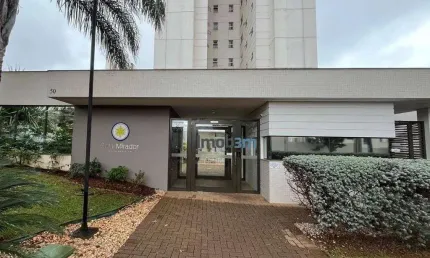 Apartamento com 3 dormitórios para alugar, 75 m² por R$ 2.650/mês - Aurora - Londrina/PR
