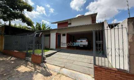 Sobrado com 4 dormitórios para alugar, 340 m² por R$ 4.500,00/mês - Jardim Santo Antônio - Londrina/PR