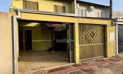 Sobrado com 3 dormitórios para alugar, 240 m² por R$ 3.500/mês - Antares - Londrina/PR