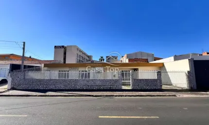 Casa com 4 quartos para alugar no Centro, Ponta Grossa 