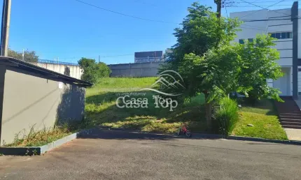 Terreno à venda condomínio residencial parque dos franceses - olarias