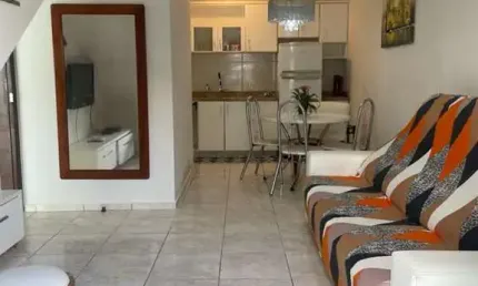 Sobrado Geminado para Venda em Florianópolis, Ingleses do Rio Vermelho, 3 dormitórios, 2 banheiros, 1 vaga