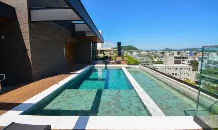 Cobertura Duplex 3 suítes, 4 vaga de garagem- Jurerê Internacional