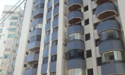 Apartamento com 2 dormitórios -  centro de  florianópolis