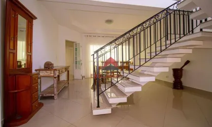 Casa com 4 dormitórios à venda, 232 m² por R$ 1.800.000,00 - Urbanova - São José dos Campos/SP
