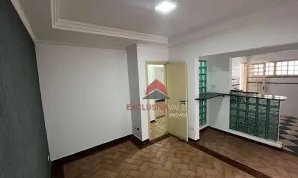 Casa com 3 dormitórios à venda, 230 m² por R$ 950.000,00 - Jardim Independência - Taubaté/SP