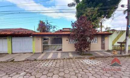 Casa com 6 dormitórios à venda, 356 m² por R$ 3.010.000,00 - Sumaré - Caraguatatuba/SP