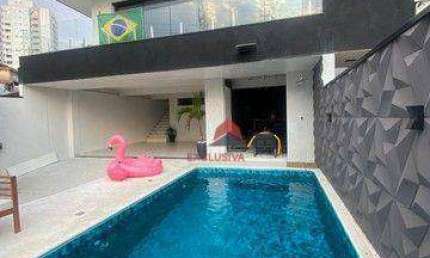 Casa com 3 quartos à venda, 330 m² por R$ 1.600.000 - Jardim Oswaldo Cruz - São José dos Campos/SP