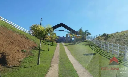 Sítio com 3 dormitórios à venda, 457864 m² por R$ 4.000.000 - São José dos Campos/SP
