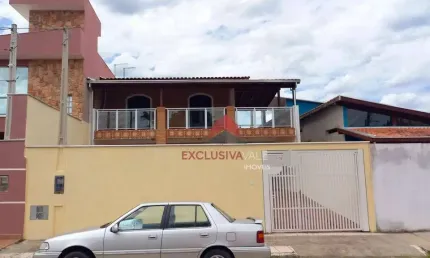 Casa com 5 dormitórios à venda, 232 m² por R$ 980.000,00 - Centro - Caraguatatuba/SP