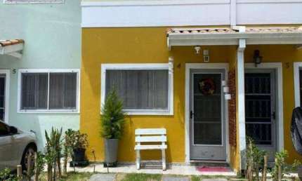 Casa com 2 dormitórios à venda, 96 m² por R$ 425.000,00 - Jardim Limoeiro - São José dos Campos/SP