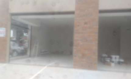 Sala comercial com 1 sala para alugar na Rua Penedo, Conjunto Residencial Trinta e Um de Março, São José dos Campos