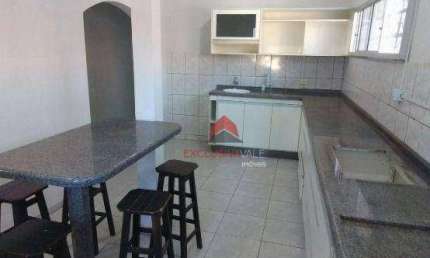 Casa com 3 dormitórios à venda, 200 m² por R$ 690.000,00 - Cidade Morumbi - São José dos Campos/SP