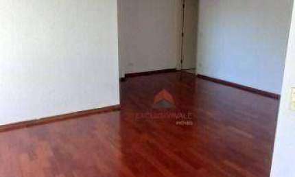 Apartamento aluga 130 metros quadrados, 4 dormitórios, sendo 1 suíte, 2 vagas de garagem, Vila Adyana, São José dos Campos-SP