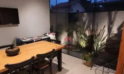 Casa com 3 dormitórios, suíte, em condomínio à venda, 140 m² por R$ 1.020.000 - Jardim das Indústrias - São José dos Campos/SP