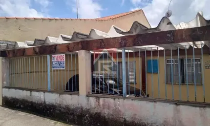 Casa à venda no bairro Jardim Santo Antônio - Santo André/SP