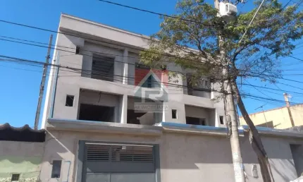 Sobrado à venda no bairro Jardim Santo Alberto - Santo André/SP