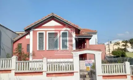 Casa comercial para alugar no Utinga, Santo André 