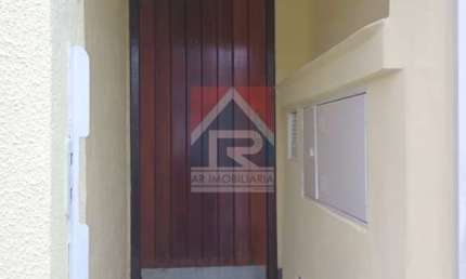Casa com 2 quartos para alugar no Parque das Nações, Santo André  por R$ 1.800