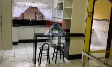 Casa com 4 quartos para alugar no Parque das Nações, Santo André 