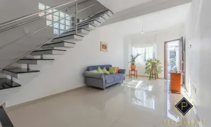 Casa com 3 quartos à venda no Centro, Balneário Camboriú 
