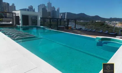 Apartamento com 4 quartos à venda na Rua 3700, 425, Centro, Balneário Camboriú