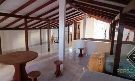 Casa à venda no bairro Centro - Balneário Camboriú/SC