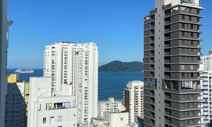 Cobertura à venda no bairro Pioneiros - Balneário Camboriú/SC