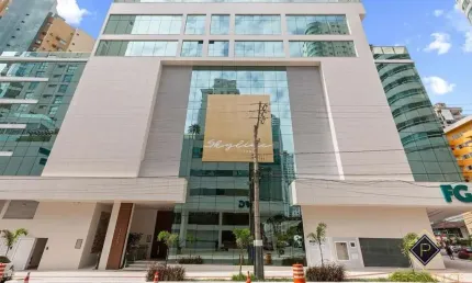 Apartamento à venda no bairro Pioneiros - Balneário Camboriú/SC