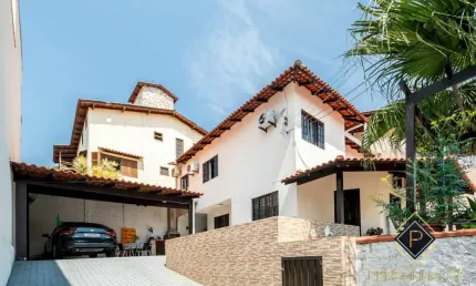 Casa com 3 quartos à venda no Ariribá, Balneário Camboriú 