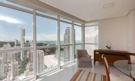Apartamento com 4 quartos à venda na Avenida Brasil, 180, Centro, Balneário Camboriú
