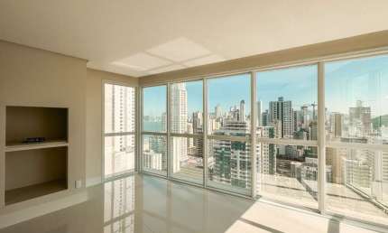 Apartamento com 3 quartos à venda na Avenida Brasil, 180, Pioneiros, Balneário Camboriú