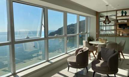 Frente Mar Balneário Camboriú Apartamento a Venda Mobiliado