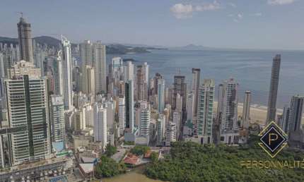 Apartamento com 4 quartos à venda na Rua 3750, 181, Centro, Balneário Camboriú