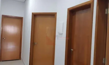 Linda casa novíssima, padrão nobre, ao lado do horto/zoológico, no Jardim Brasília em Americana-SP