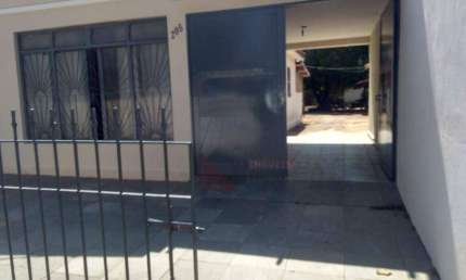 casa em local privilegiado de 720 metros de terreno