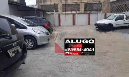 Maravilhosa Casa Comercial para Locação no Centro (Frente à praça Comendador Muller) em Americana-SP.