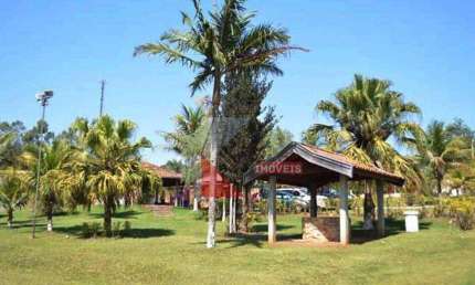 Chácara no Recanto das Andorinhas em Santa Bárbara D'Oeste-SP.