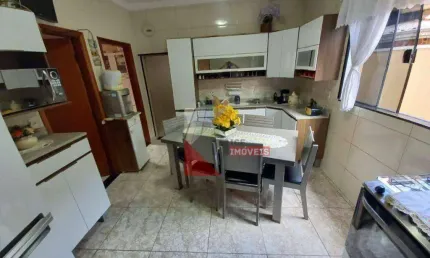 Casa com 3 quartos à venda na Rua Santa Isabel, Vila Belvedere, Americana