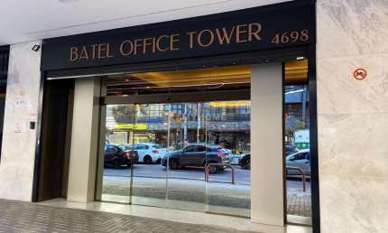 Linda sala comercial em ponto estratégico de Curitiba, com 56m² - SA0180