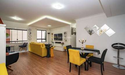 Apartamento à Venda no Edifício Guarujá, Cristo Rei, Curitiba