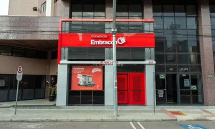Sala comercial na rua mariano torres com 56m² - centro - curitiba,pr -